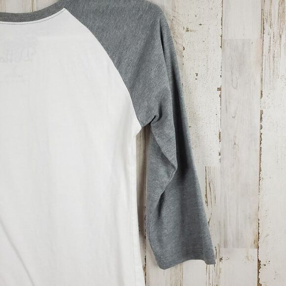 Sirens & Dolls Baseball Tee Shirt White Size Small - Picture 8 of 8